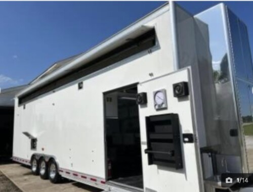 2004 T&E 34' Aluminum Stacker Tag, Loaded, Power Awning, Long Lift, A/C - Image 9